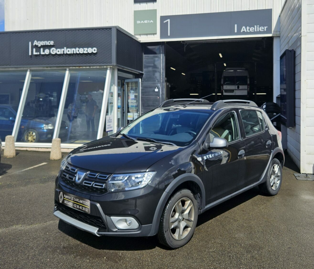 Garage Renault Le Garlantezec GARAGE BEGARD ES267XP 1 2