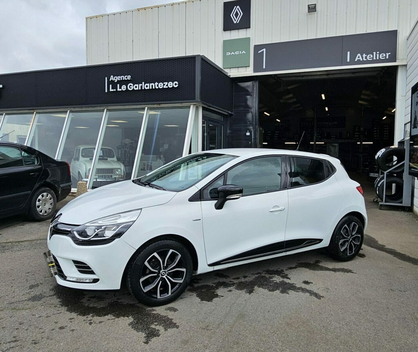 Garage Renault Le Garlantezec GARAGE BEGARD EK241WH 1